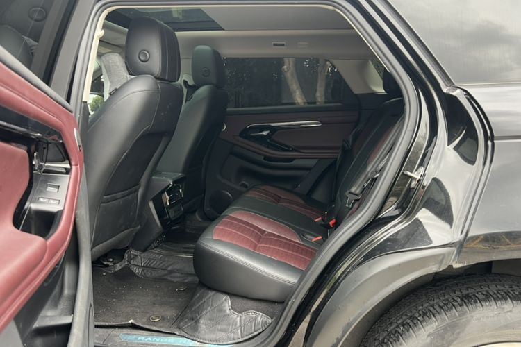 Used Land Rover Range Rover Evoque 2021 Range Rover Velar L 249PS R-Dynamic First Edition
