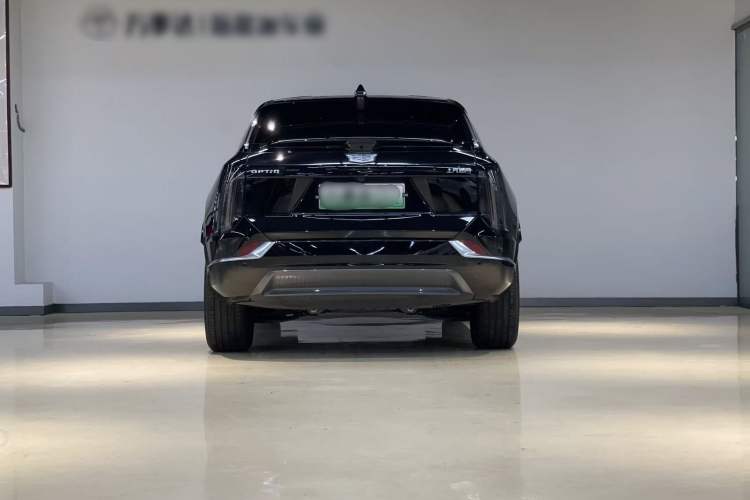 Used Cadillac OPTIQ 2024 Standard Range Version
