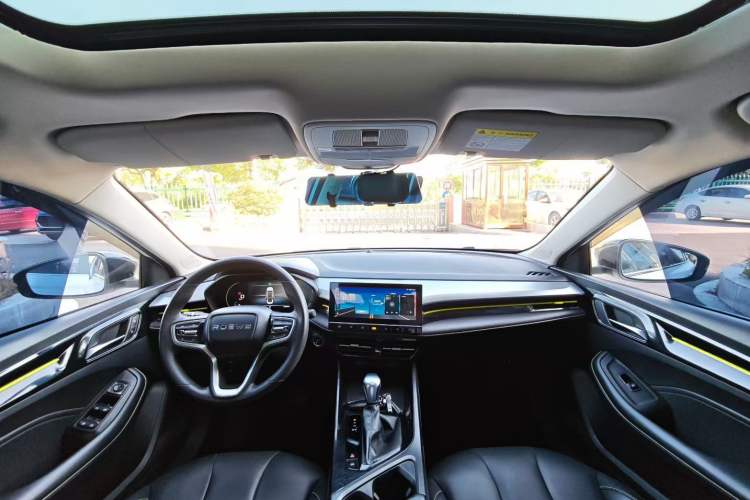 Used Roewe i5 2021 1.5L CVT Diamond Edition
