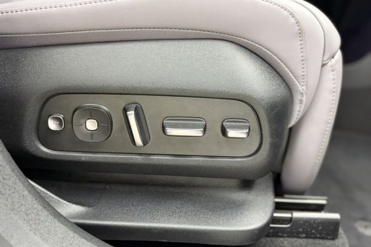 Used Nio EC6 2024 75 kWh