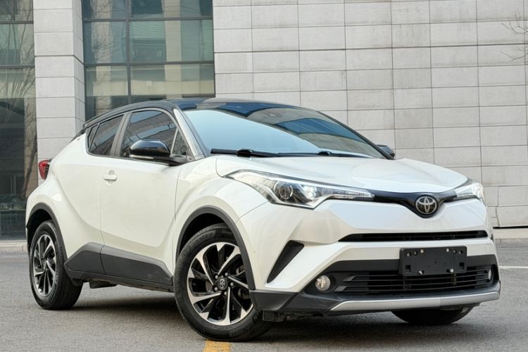 Used Toyota IZOA 2018 2.0L Yichi Version China VI Standard