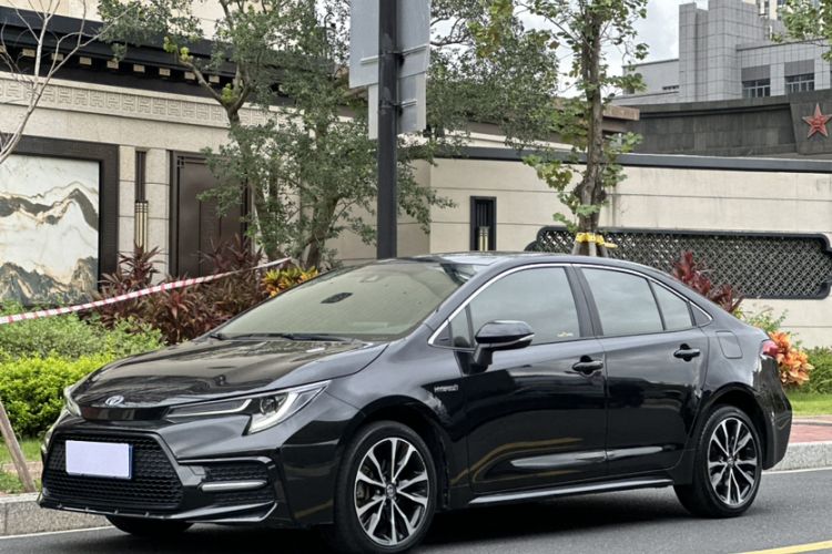 Used Toyota Levin 2022 Dual-Motor 1.8H E-CVT Sport Edition
