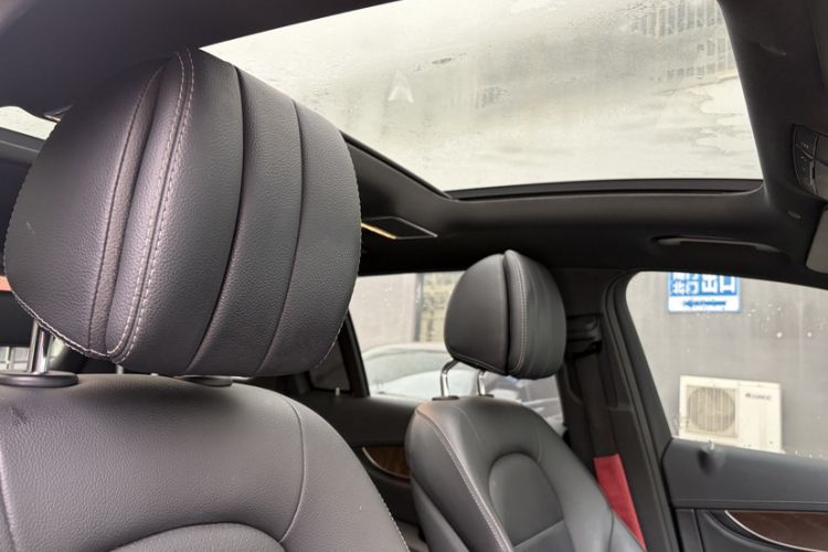 Used Mercedes-Benz GLC 2020 Facelift GLC 300 L 4MATIC Dynamic Edition
