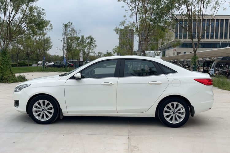 Used Ford Escort 2015 1.5L Automatic Fashion Model
