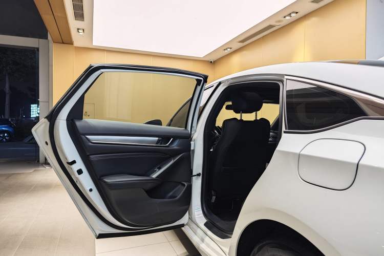 Used Honda Inspire 2022 260TURBO Elegant Edition
