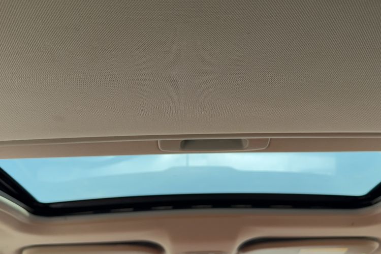 Used Peugeot 301 2016 1.6L Automatic Luxury Edition
