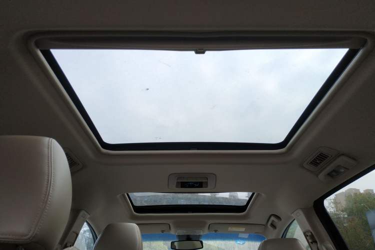 Used Buick GL8 2014 3.0L GT Luxury Business Haoya Edition
