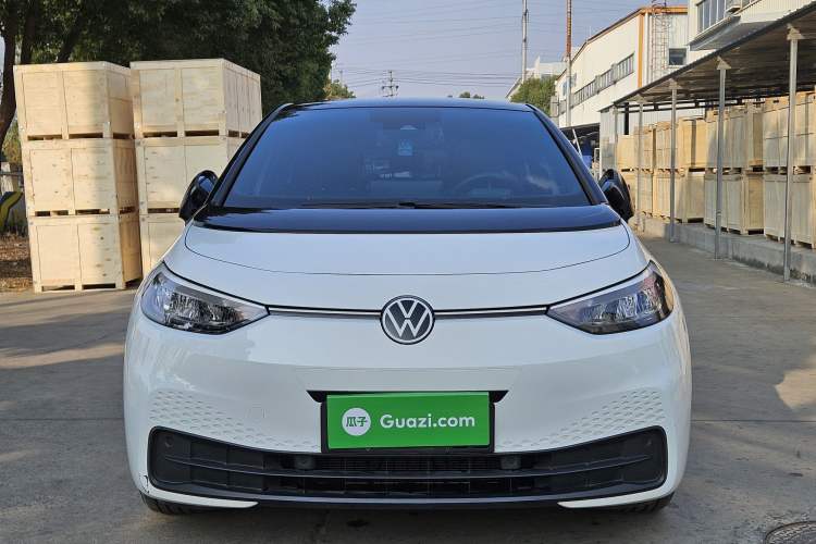 Used Volkswagen ID.3 2025 Smart Edition Outstanding Model
