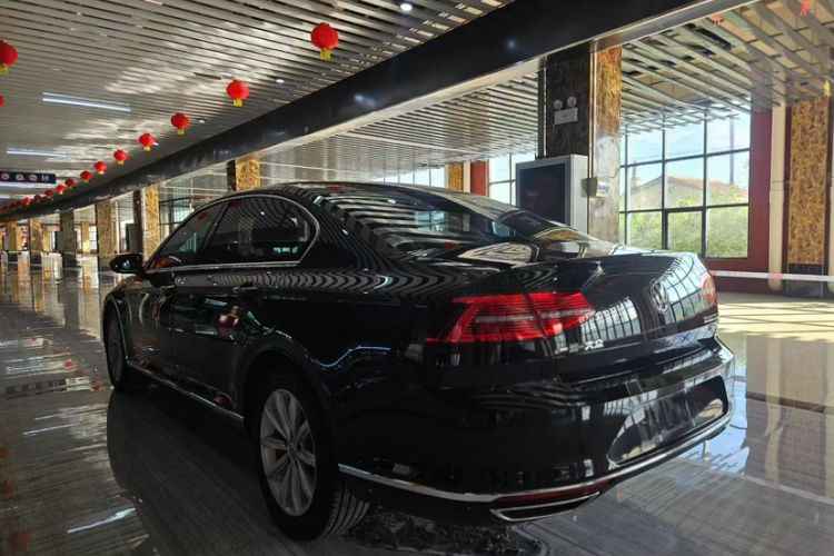 Used Volkswagen Magotan 2019 330TSI DSG Leading Model China VI Standard
