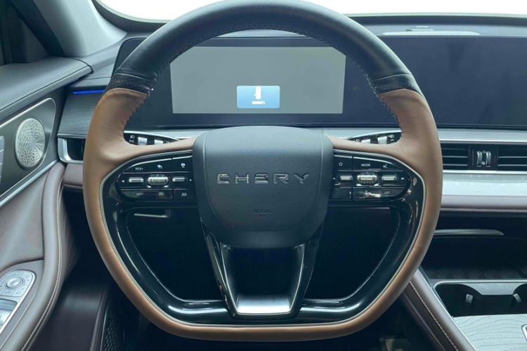 Used Chery Tiggo 8 PRO 2024 Champion Edition 290T Two-Wheel Drive Peak Version 5 Seats
