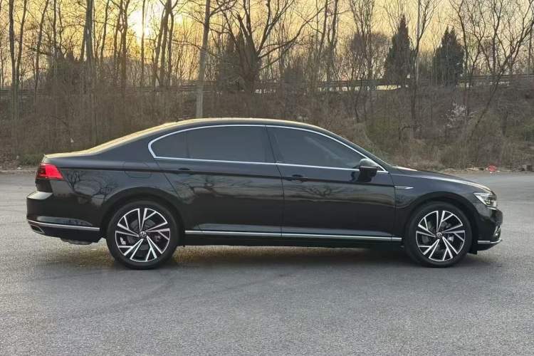 Used Volkswagen Magotan 2020 330TSI DSG Luxury Edition