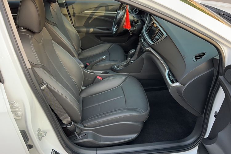 Used Buick GT 2019 18T Automatic Connected Elite Model China VI Standard
