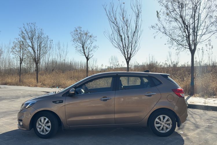 Used Kia K2 2015 Hatchback 1.4L AT GLS Cool Edition
