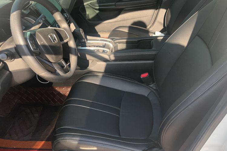 Used Honda Civic 2016 180TURBO CVT Comfort Version
