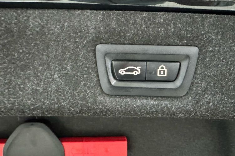 Used BMW 5 Series 2019 Facelifted 525Li Luxury Package
