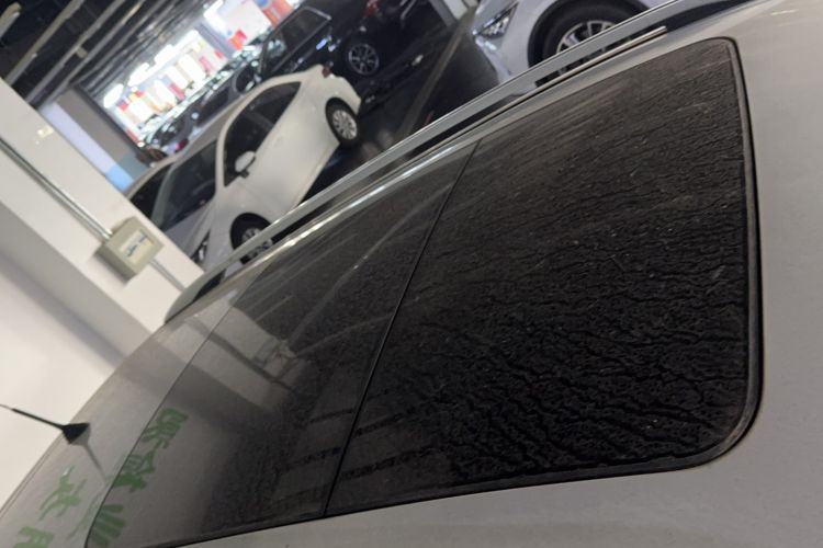 Used Ford Kuga 2017 EcoBoost 180 Two-Wheel-Drive Tiger Leap Model
