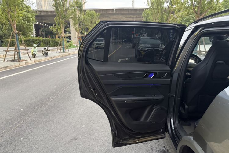 Used Lynk & Co 01 EM-P 2023 1.5TD EM-P PM
