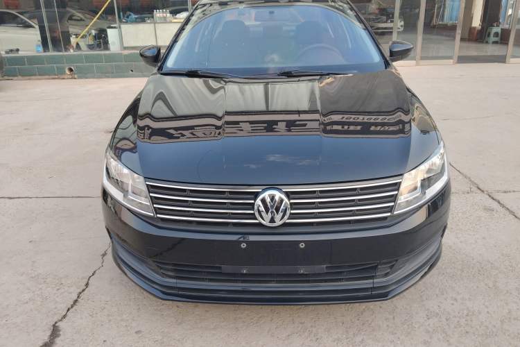 Used Volkswagen Lavida 2017 1.6L Automatic Fashion Edition
