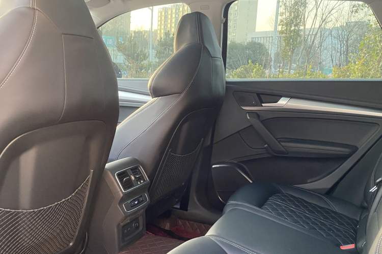 Used Audi Q5L 2018 45 TFSI Prestige Fashion Edition China VI Emission Standard
