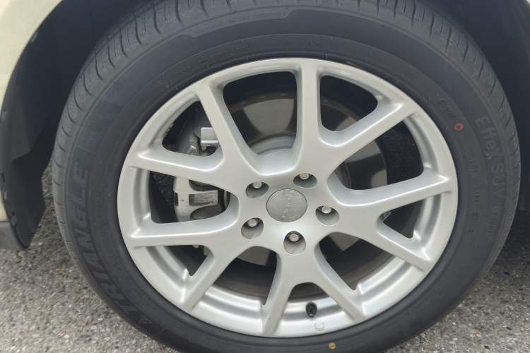 Used Dodge Journey 2013 2.4L Two-Wheel Drive Luxury Version
