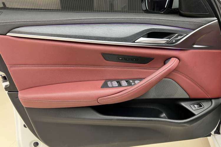 Used BMW 5 Series 2023 530Li Leading Model M Sport Package