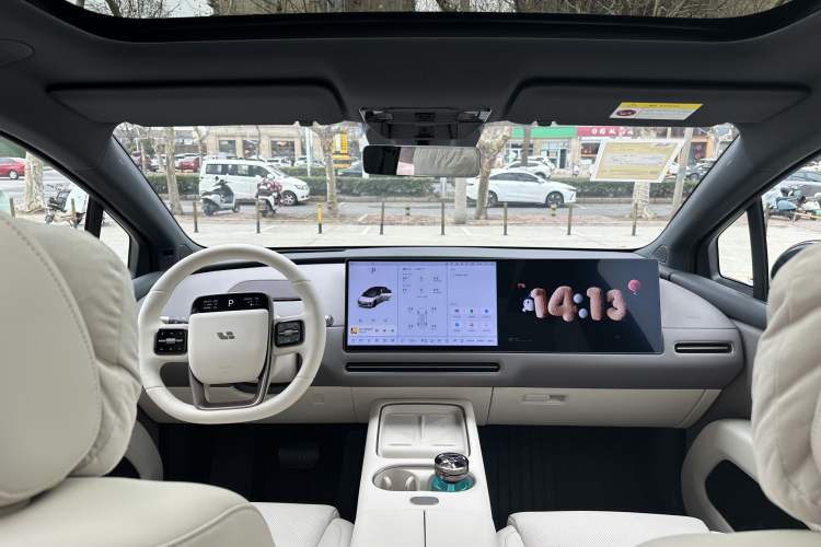 Used Li Auto Li Auto i6 2025 Model Two-Wheel-Drive Standard Type
