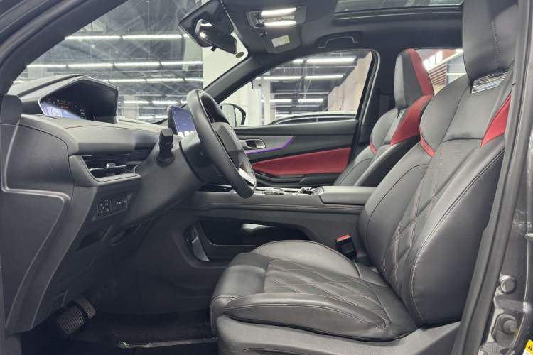 Used Changan CS55PLUS 2024 3rd Generation 1.5T DCT Prestige Model
