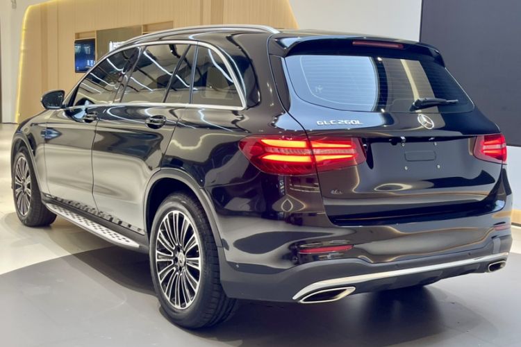 Used Mercedes-Benz GLC 2019 GLC 260 L 4MATIC Dynamic Model
