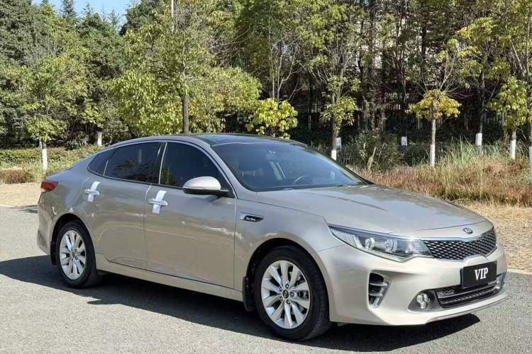 Used Kia K5 2016 1.6T Automatic LUX
