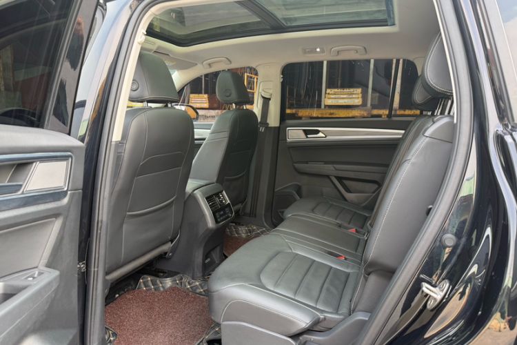 Used Volkswagen Teramont 2020 Revised Version 330TSI Two-Wheel Drive Luxury Edition
