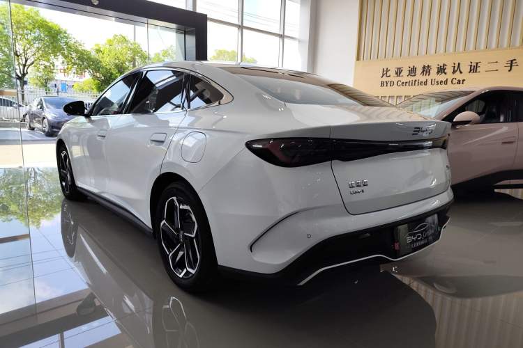 Used BYD Seal 06 New Energy 2024 DM-i 120KM Flagship Model
