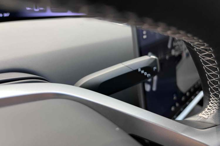 Used  12 2024 Updated Version 700 Three-Laser Rear-Wheel Drive Luxury Edition
