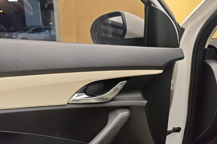 Used Baojun 360 2018 1.5L Automatic Luxury Version China V