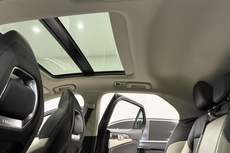 Used Lynk & Co 02 2022 1.5T DCT Shine Pro
