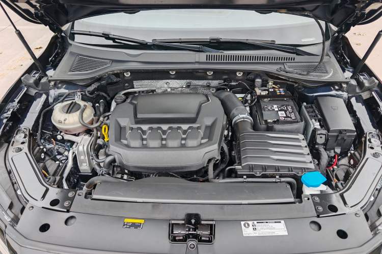 Used Volkswagen Passat 2024 380TSI Starry Luxury Edition
