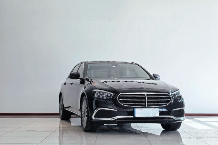 Used Mercedes-Benz E-Class 2023 Updated E 300 L Fashion Edition
