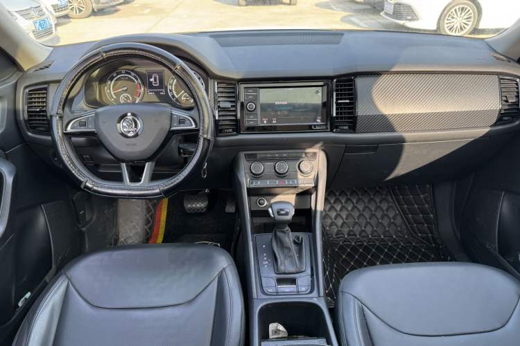 Used Skoda Kodiaq 2019 Restyled TSI330 5-Seater Two-Wheel Drive Standard Version China VI

