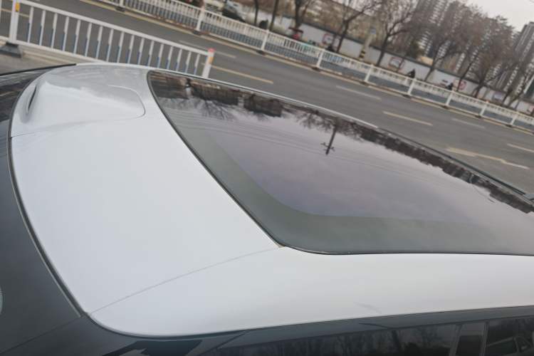 Used BYD Song L EV 2025 Intelligent Driving Version 662 km LiDAR Excellence Edition
