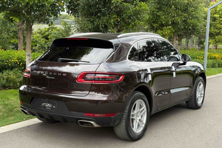 Used Porsche Macan 2017 Macan 2.0T
