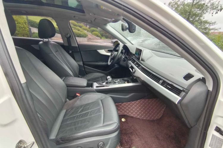 Used Audi A4L 2019 40 TFSI Fashion Edition China VI Emission Standard
