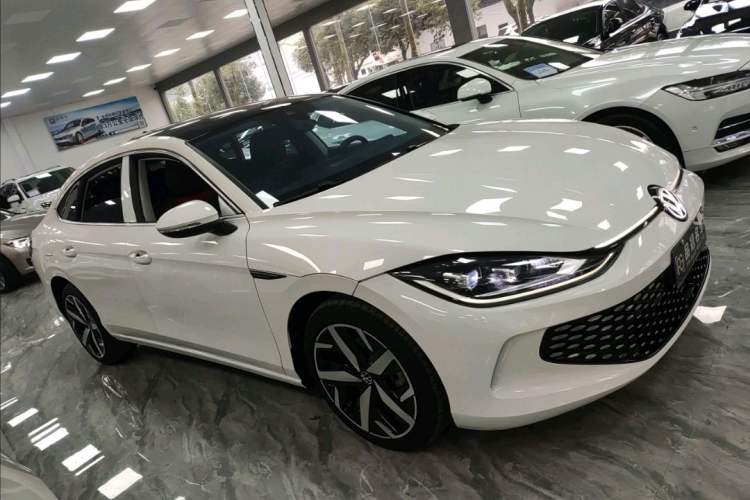 Used Volkswagen Lamando 2023 Lavida L 280TSI DSG Cool & Spicy Edition
