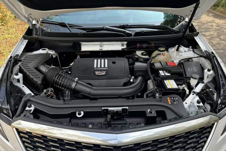 Used Cadillac XT5 2022 2.0T Two-Wheel Drive Luxury Version
