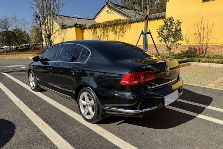 Used Volkswagen Magotan 2016 1.8TSI Luxury Comfort Model
