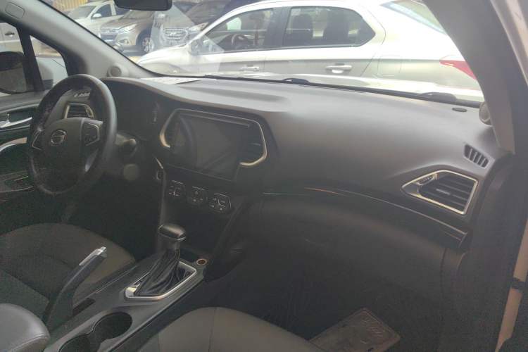 Used GAC Trumpchi GS4 2015 200T G-DCT Elite Edition
