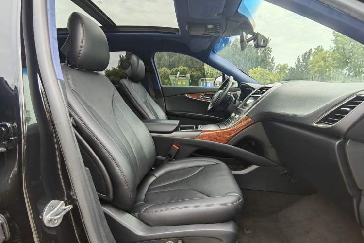 Used Lincoln Nautilus 2019 2.0T Four-Wheel Drive Luxury Edition China VI Standard
