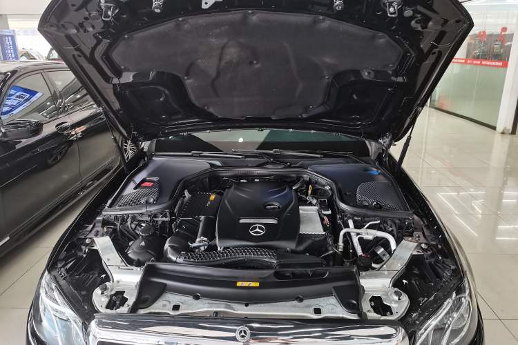 Used Mercedes-Benz E-Class 2018 Facelift E 200 L Sport Edition
