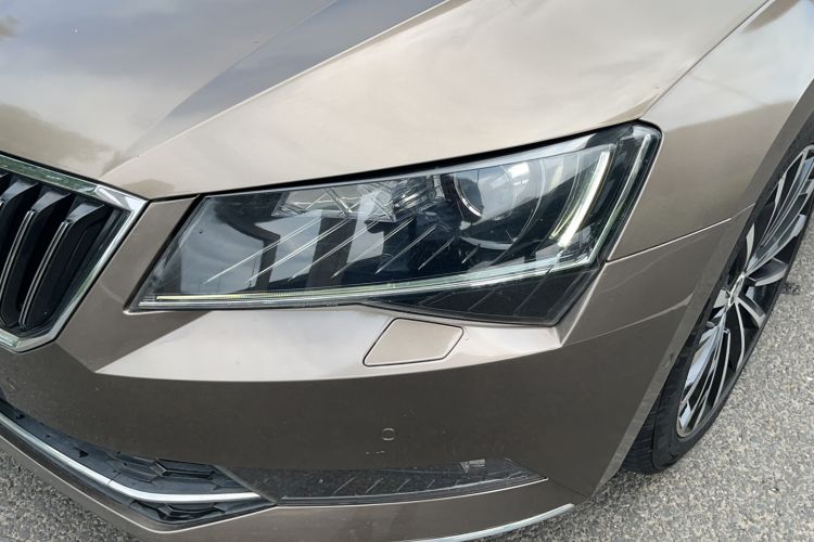 Used Skoda Superb 2016 TSI330 DSG Smart Drive Edition
