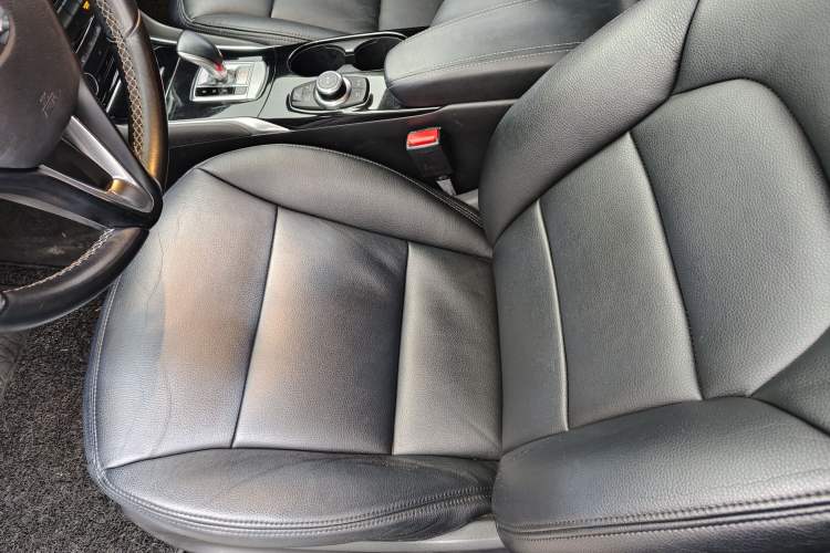 Used Infiniti QX30 2018 1.6T Two-Wheel Drive Fashion Edition
