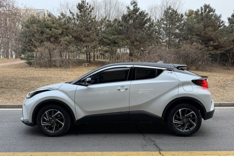 Used Toyota C-HR 2021 2.0L Luxury Edition
