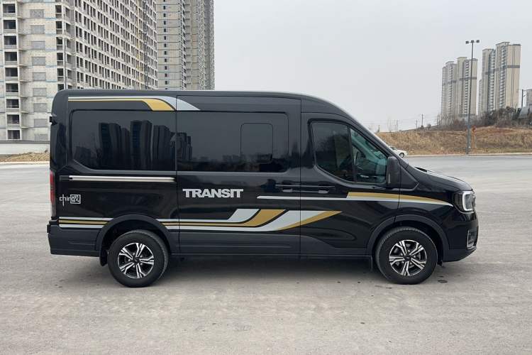 Used Ford Transit T8 2024 T8 2.3T Diesel Automatic Mid-axle Mid-roof 6-Seater Multi-function Version 2/2/2